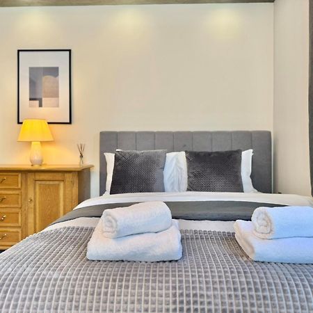 Top Centre 2Bed Apartment For 5 Guests 2 Minutes From High Street Płowdiw Zewnętrze zdjęcie