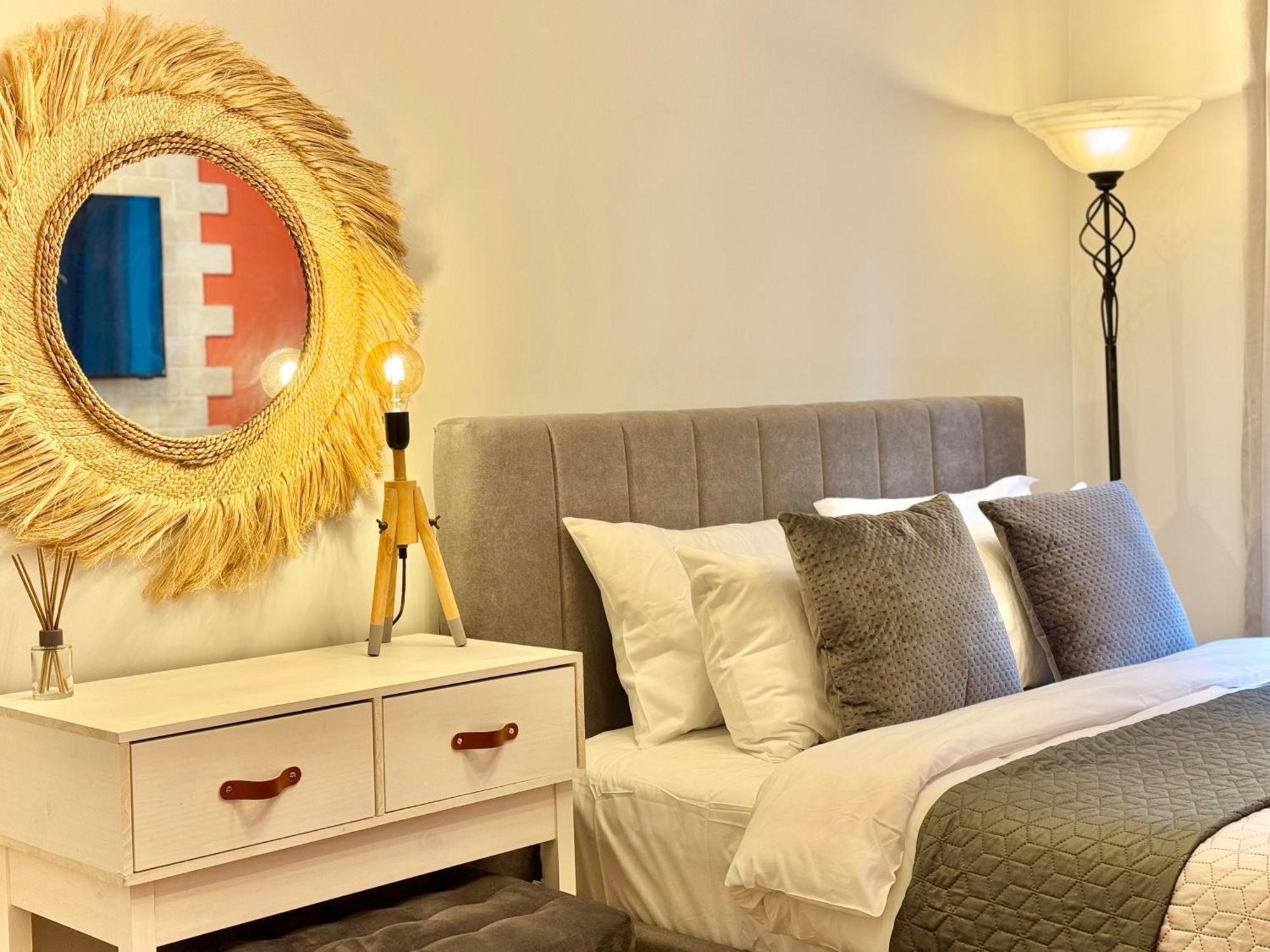 Top Centre 2Bed Apartment For 5 Guests 2 Minutes From High Street Płowdiw Zewnętrze zdjęcie