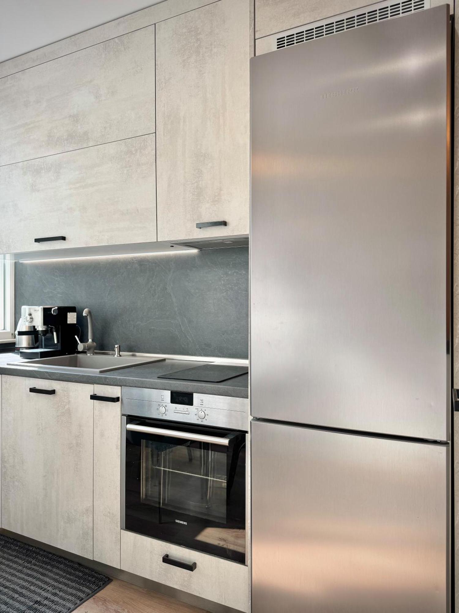 Top Centre 2Bed Apartment For 5 Guests 2 Minutes From High Street Płowdiw Zewnętrze zdjęcie